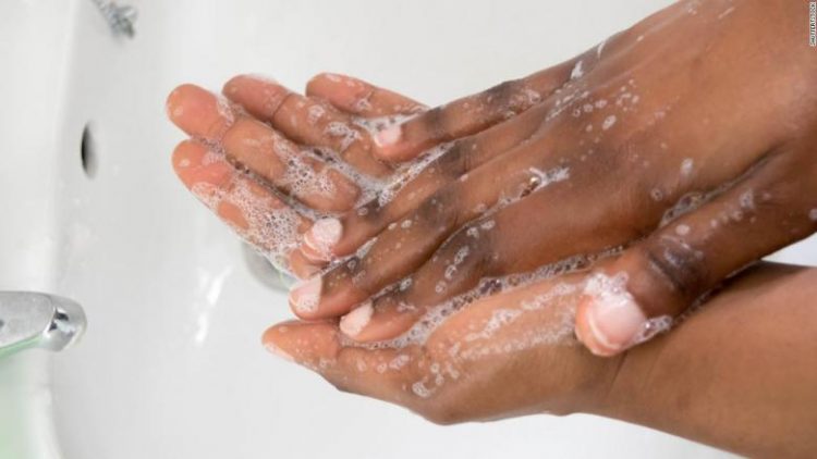 خمس خطوات لتسديد ركلة قاضية لفيروس كورونا