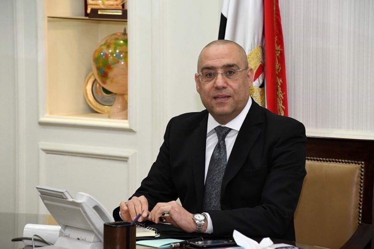 عاصم الجزار: بدء تنفيذ محطتي كهرباء جهد “٦٦/١١ ك.ف” لخدمة العاشر من رمضان
