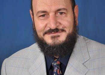 رئيس التحرير يغرد عن المبادىء والأخلاقيات