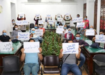 أطباء 2020 يناشدون الحكومة “تكليفهم” على النظام القديم