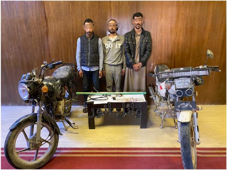 مباحث القطامية تفك لغز مقتل شخص بعد تعذيبه بأول طريق السخنة 1 مباحث القطامية تفك لغز مقتل شخص بعد تعذيبه بأول طريق السخنة