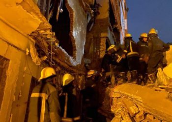 وفاة مواطن وإصابة أخر في انهيار عقار بالقاهرة