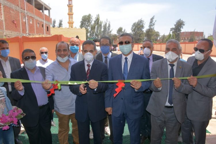 محافظ الغربية ونائبه يفتتحان مدرستين بقطور بتكلفة 18 مليون جنيه 1 محافظ الغربية ونائبه يفتتحان مدرستين بقطور بتكلفة 18 مليون جنيه