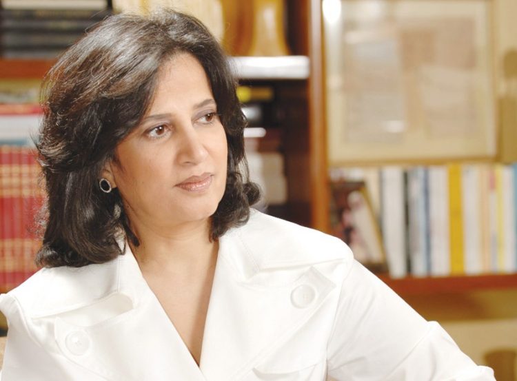 الشيخة مي: آدم حنين نحّات عالمي برسالته مصري بهويّته وانتمائه 1 الشيخة مي: آدم حنين نحّات عالمي برسالته مصري بهويّته وانتمائه
