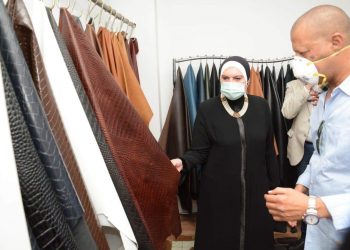 نيفين جامع : تنمية وتطوير صناعة الجلود المصرية على رأس أولويات خطة عمل الوزارة