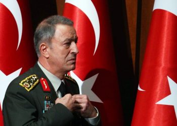 وزير الدفاع التركى