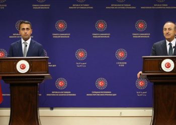 وزير خارجية تركيا و نظيره الإيطالى
