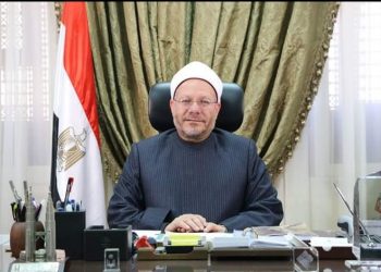 مفتي الجمهورية يهنئ الرئيس السيسي بمناسبة مرور 6 سنوات على توليه رئاسة الجمهورية