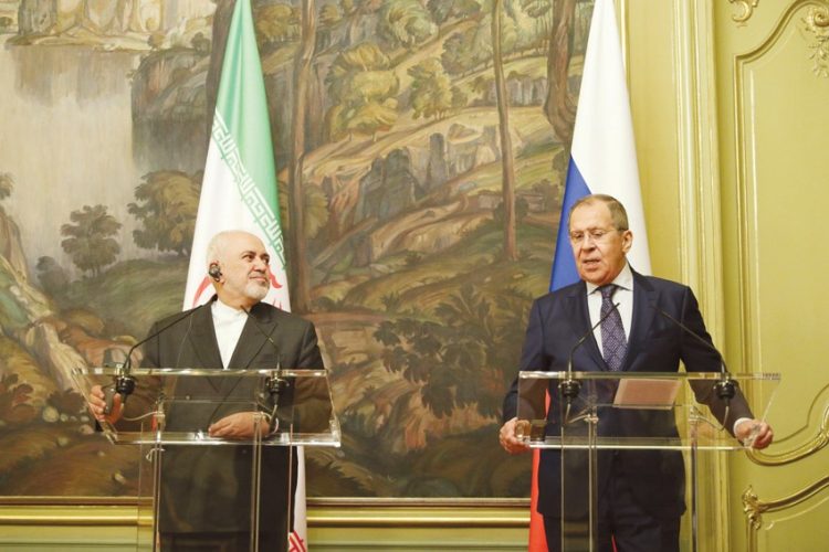 موسكو تقف بحزم إلى جانب طهران في مواجهة انتقادات لبرنامجها النووي 1 موسكو تقف بحزم إلى جانب طهران في مواجهة انتقادات لبرنامجها النووي