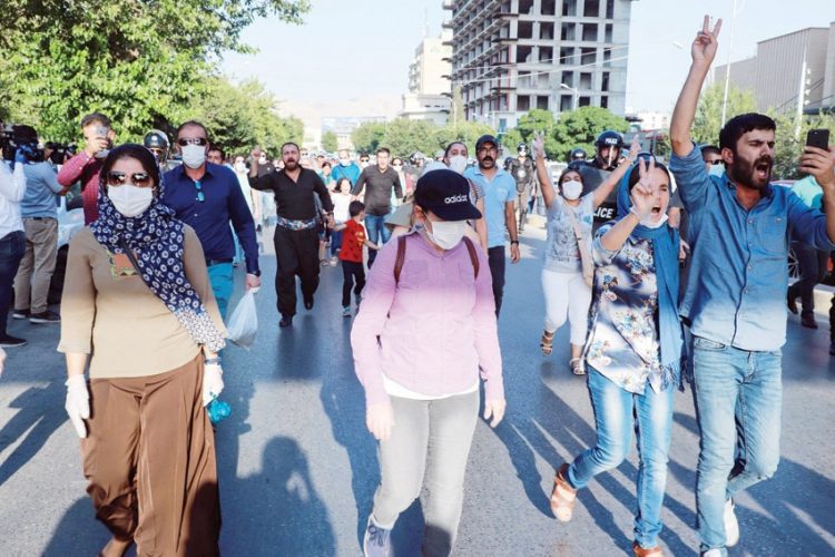 الإعلان عن عمليات اغتصاب وتعديات جنسية في السجون السورية 1 طيران الإمارات تضيف 10 مدن جديدة وتوفر رحلات ربط إلى 40 مدينة