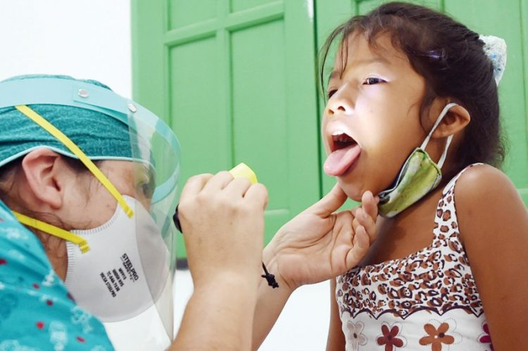 كوفيد-19: البرازيل تتخطى عتبة المليون إصابة وأوروبا 2.5 مليون