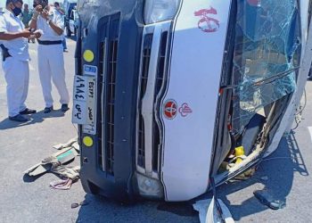 وفاة وإصابة ٩ أشخاص بطريق القاهرة الإسماعيلية الصحراوى