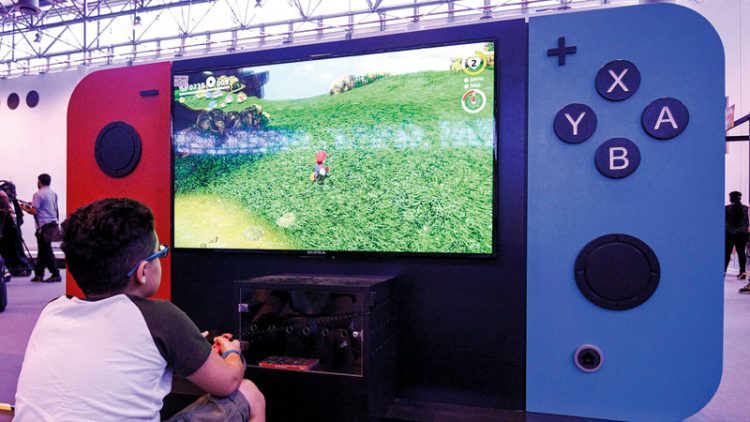 دار الإفتاء: الألعاب الإلكترونية للأطفال مباحة ما لم تضرّهم