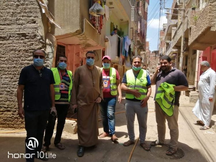 مستقبل وطن  وحى  اول طنطا يواصلون حملات التعقيم بشوارع ومساجد سيجر