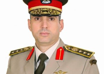 أسرة تحرير صوت الشعب نيوز تهنىء العقيد تامر الرفاعي المتحدث العسكري لترقيته لرتبة عميد