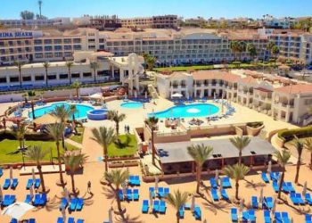 12 فندقًا سياحيًا بشرم الشيخ تحصل على شهادة السلامة الصحية