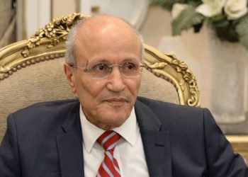 الدكتور محمد العربي ينعي الفريق محمد العصار ويصفه برجل المواقف الوطنية