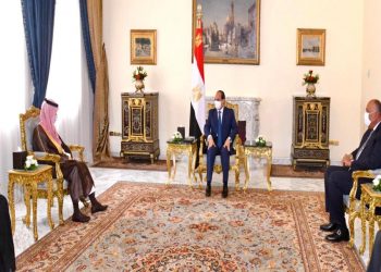 الأمير فيصل بن فرحان ينقل للسيد الرئيس تحيات الملك سلمان بن عبد العزيز ويؤكد متانة العلاقات المصرية السعودية