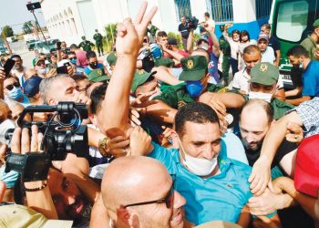 الإفراج المؤقت عن كريم طابو أحد أبرز وجوه الحراك الجزائرى