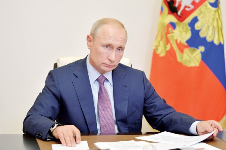 بوتين يتربع على عرش روسيا حتى 2036 1 بوتين يتربع على عرش روسيا حتى 2036