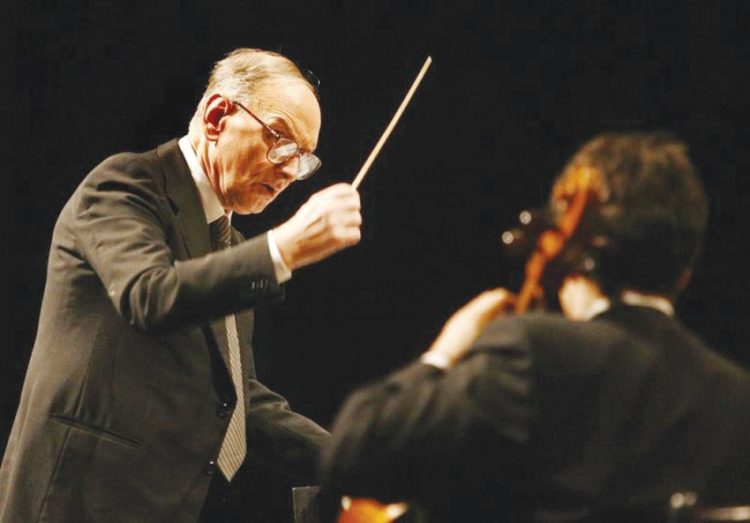 إنيو موريكوني.. وفاة صاحب موسيقى «الطيب والشرس والقبيح» 1 إنيو موريكوني.. وفاة صاحب موسيقى «الطيب والشرس والقبيح»