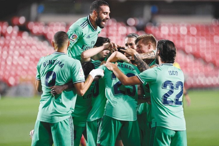 ريال مدريد يتحيّن لحظة التربع على العرش 1 ريال مدريد يتحيّن لحظة التربع على العرش