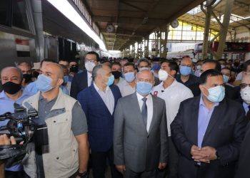 وزير النقل يشهد الإنطلاقة الجديدة لقطارات السكك الحديدية عالية المستوى