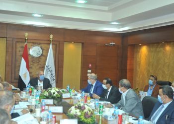 وزير النقل يترأس الجمعيتين العموميتين العادية وغير العادية للشركة المصرية للصيانة الذاتية للطرق والمطارات