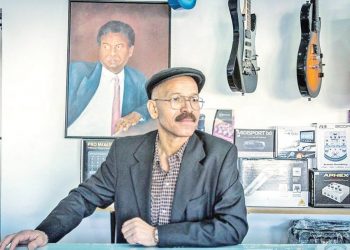 الفنان البحريني سلمان زيمان في ذمة الله