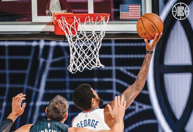 كليبرز يهزم ماجيك في لقاء ودي 1 كليبرز يهزم ماجيك في لقاء ودي