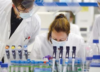 منظمة الصحة العالمية توقف علاج كوفيد-19 بالهيدروكسي كلوروكين واللوبينافير/ ريتونافير