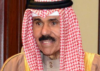 الشيخ نواف الأحمد الجابر الصباح ولي عهد الكويت يتلقى تهنئة بالعيد من الرئيس السيسي