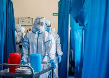 منظمة الصحة العالمية: تخطي الإصابات بمرض كوفيد-19 في أفريقيا حاجز المليون إصابة