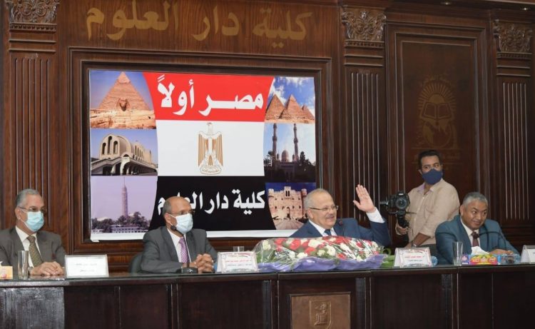 د. الخشت: من ينكر السببية ينكر منطوق الوحي 1 د. الخشت: من ينكر السببية ينكر منطوق الوحي