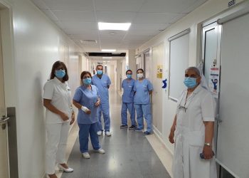 د. أحمد المنظري: الهجمات التي تستهدف العاملين في مجال الرعاية الصحية بمنطقتنا هي الأكبر على مستوى العالم