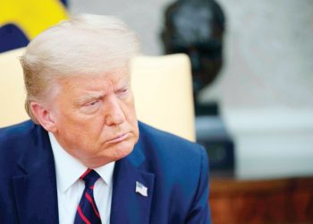 إيران تعترض ناقلة نفط في المياه الدولية