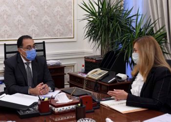 تدريب 23 نائباً من نواب المحافظين و6450 متدرباً فى برنامج “المسئول الحكومي المحترف”