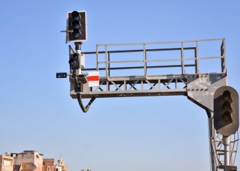 كامل الوزير يعلن استكمال تطوير نظم الإشارات على خط سكة حديد ( القاهرة الأسكندرية)  بطول208كم