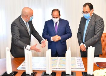 الرئيس السيسي يوجه بالتوسع في مشروعات معالجة وتحلية المياه