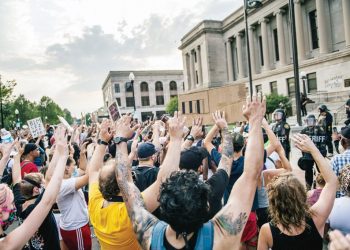 ضحية جديدة لشرطة الولايات المتحدة تشعل الغضب مجددا