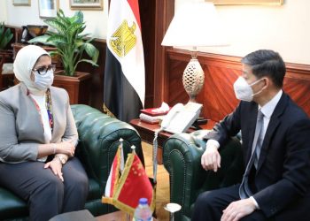 السفير الصيني يهنئ مصر على إدارتها لأزمة فيروس كورونا