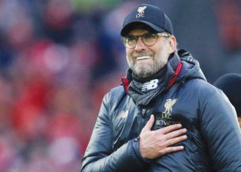 كلوب يستبعد انضمام ميسي إلى ليفربول