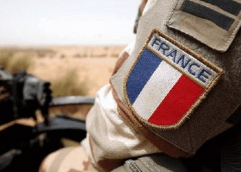 اتهام ضابط فرنسي بالتجسس لصالح روسيا