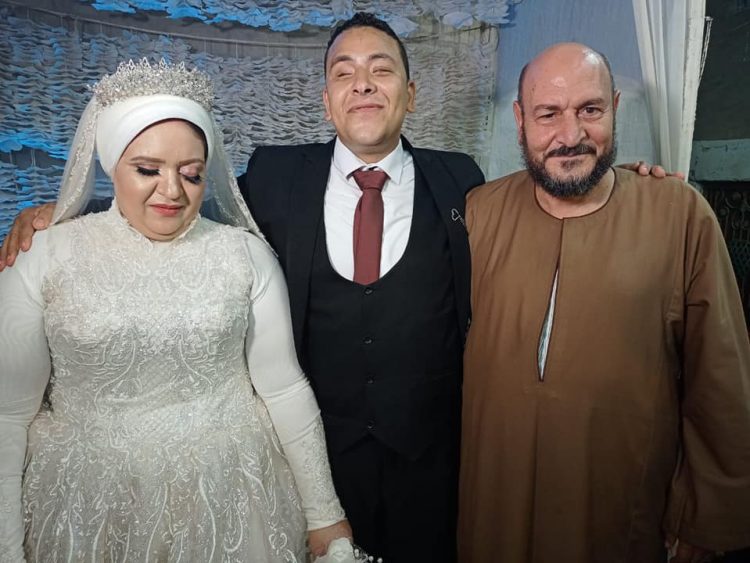 وكيل تعليم الغربيه يهنىء المبدع جمعه داود بزفافه