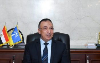 محافظ الإسكندرية يصدر قرارا بتخفيض 25% من قيمة سعر المتر في مخالفات البناء