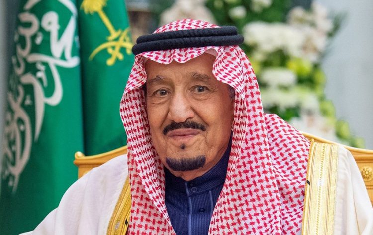 الملك سالمان: الحل العادل للقضية الفلسطينية ينطلق من المبادرة العربية 1 الملك سالمان: الحل العادل للقضية الفلسطينية ينطلق من المبادرة العربية