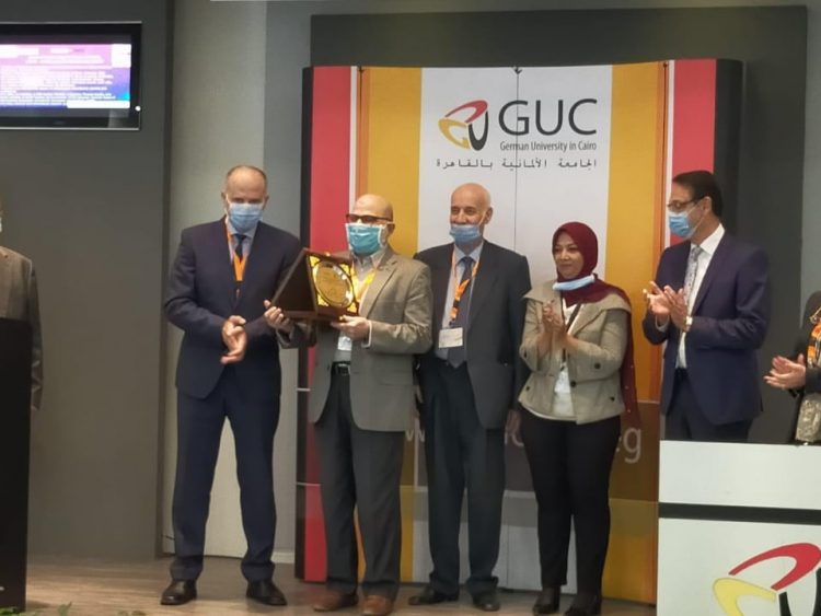 انطلاق فعاليات المؤتمر القومي السابع والثلاثين لعلم الراديو برعاية أكاديمية البحث العلمي والجامعة الألمانية بالقاهرة 1 انطلاق فعاليات المؤتمر القومي السابع والثلاثين لعلم الراديو برعاية أكاديمية البحث العلمي والجامعة الألمانية بالقاهرة