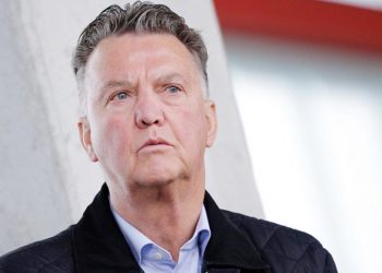 فان جال مستعد لتدريب منتخب هولندا