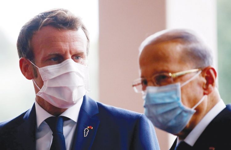 ماكرون يضغط على الطبقة السياسية في بيروت ويعود في نهاية العام لتقييم الوضع اللبناني