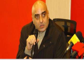 وفاه عزمي مجاهد نجم الزمالك ومنتخب مصر للكرة الطائرة الأسبق بعد صراع مع المرض